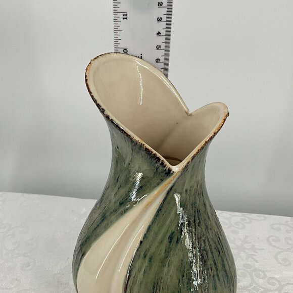 Abstract Green & Cream Ceramic Vase - Picture 5 of 9